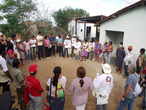 Agricultores familiares visitam bancos de sementes em comunidades na Paraíba. | Foto: AS-PTA