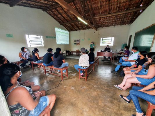 Se estas pessoas estivessem isoladas, suas condições de enfrentar as mudanças climáticas seriam nulas | Foto: Arquivo ASPTA